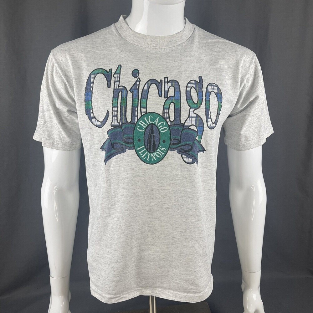 Chicago City Illinois Plaid Graphic Gray Single Stitch T-Shirt Large